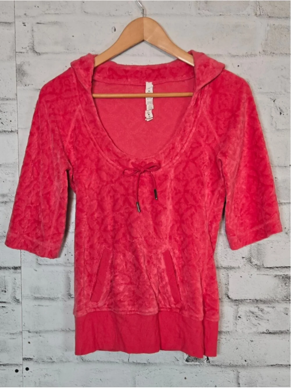 Lululemon Athletica Pink Velour Hooded Pullover Top Size 6